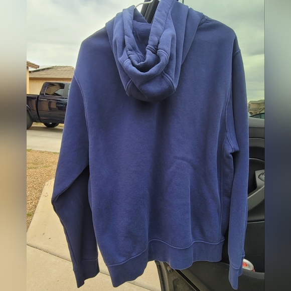 Nike Sweater - Picture 2 of 4